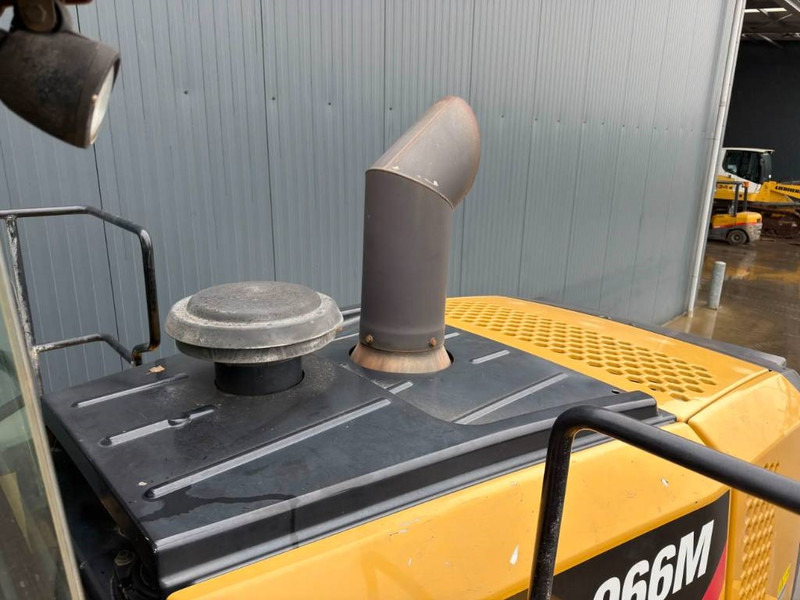 Wiellader Cat 966M XE