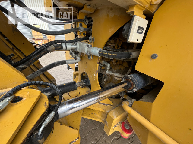 Wiellader Cat 972MXE