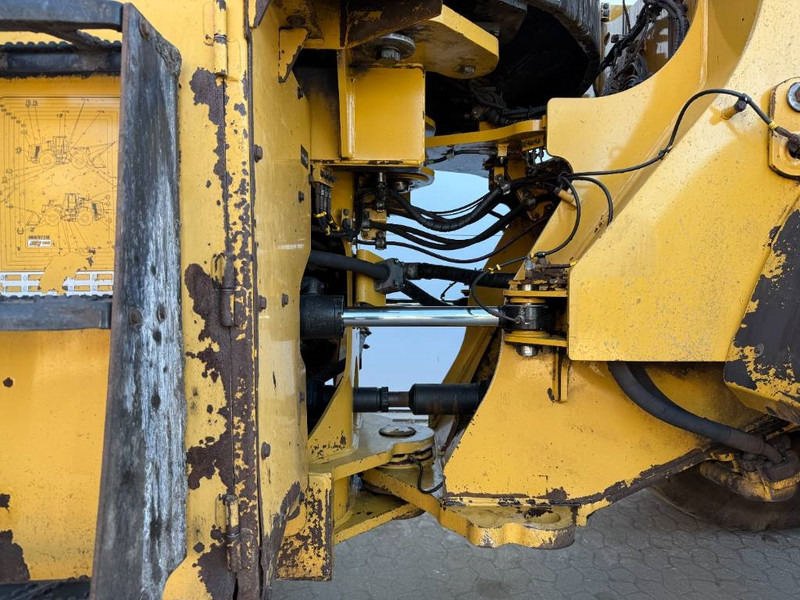 Wiellader Cat 972M - German Machine / Automatic Greasing