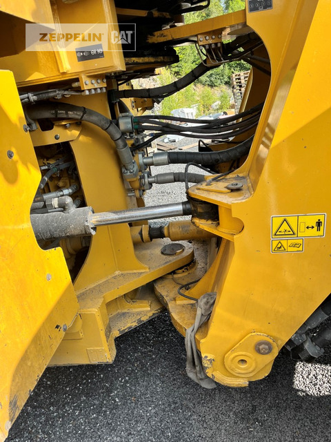 Wiellader Cat 980M