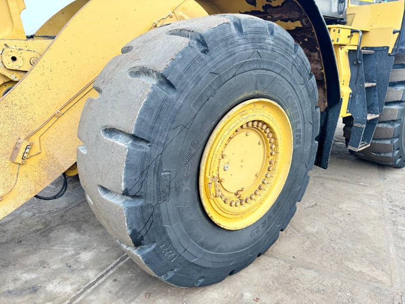 Wiellader Cat 982M - Weighing System / Central Greasing