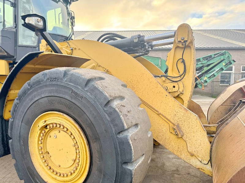 Wiellader Cat 982M - Weighing System / Central Greasing