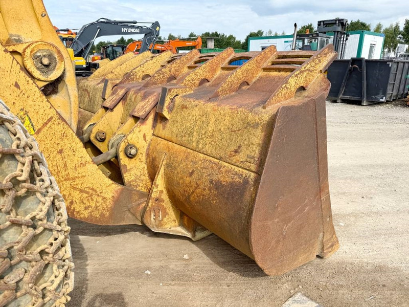 Wiellader Cat 988F - German Machine / Automatic Greasing