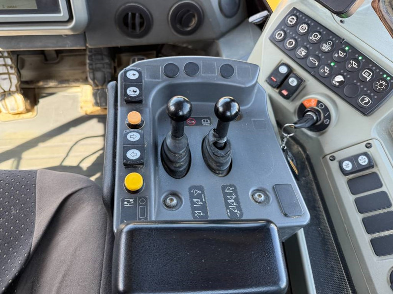 Wiellader Cat 988K - German Machine / CE + EPA