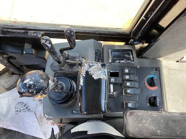 Wiellader Cat IT 28 G