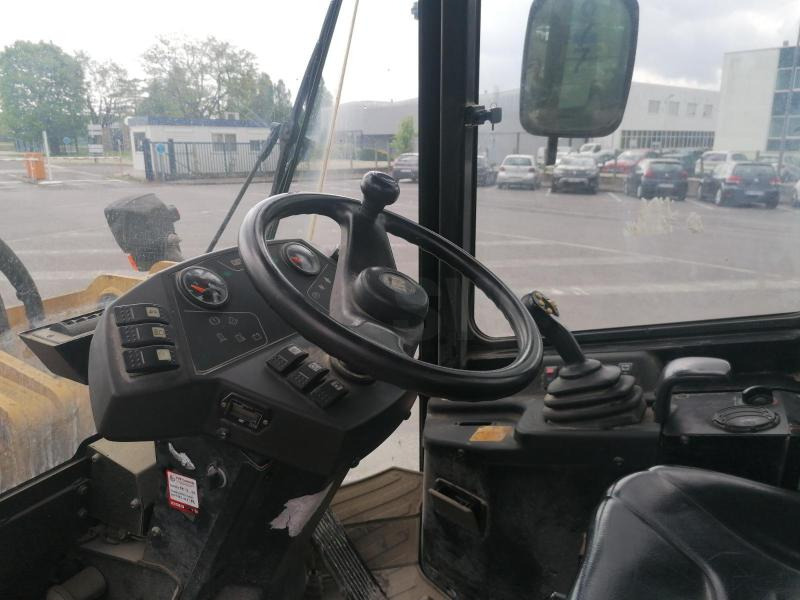 Wiellader Caterpillar 904B