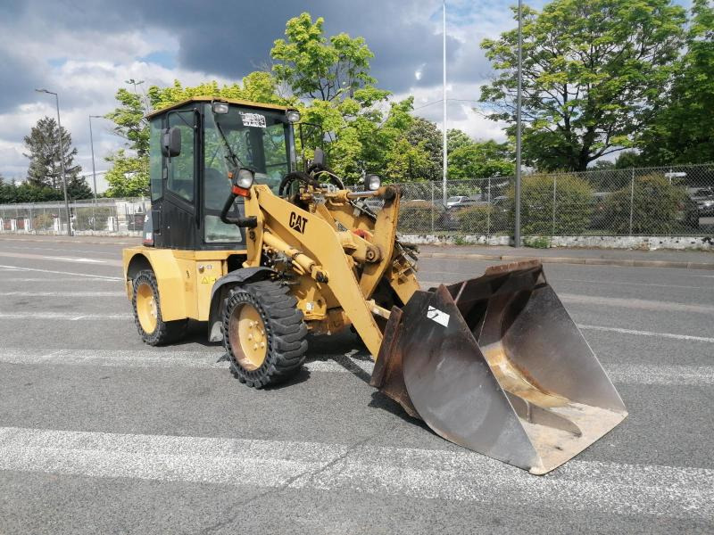Wiellader Caterpillar 904B