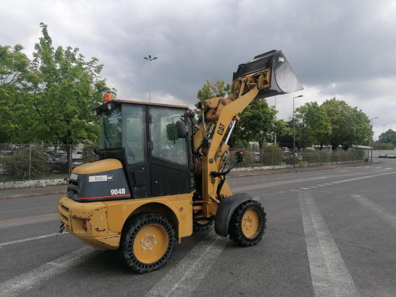 Wiellader Caterpillar 904B