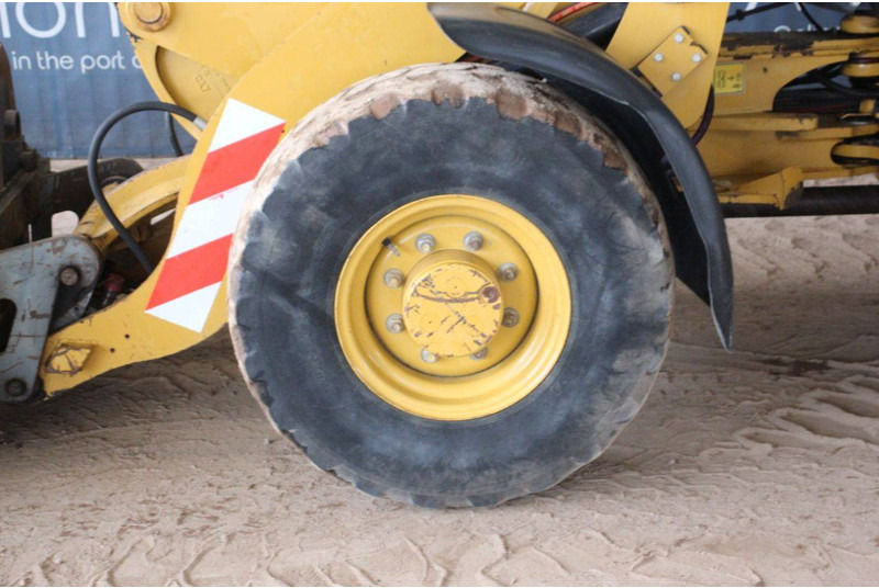 Wiellader Caterpillar 906H