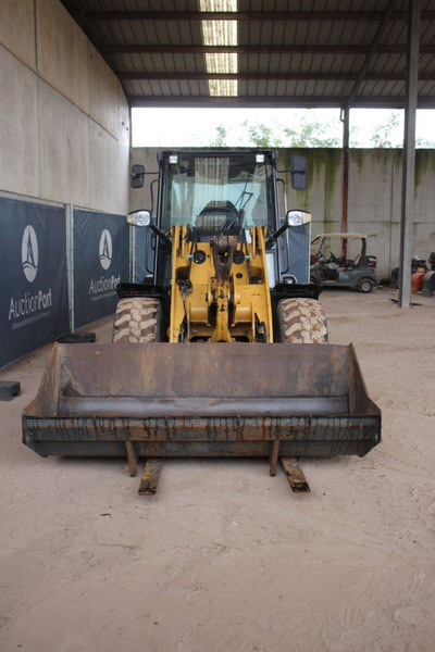 Wiellader Caterpillar 906H