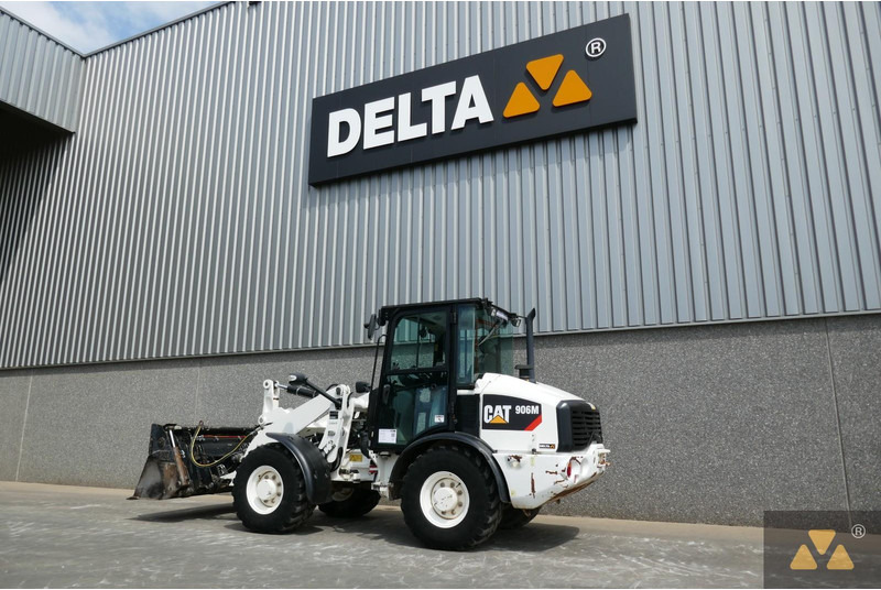 Wiellader Caterpillar 906M