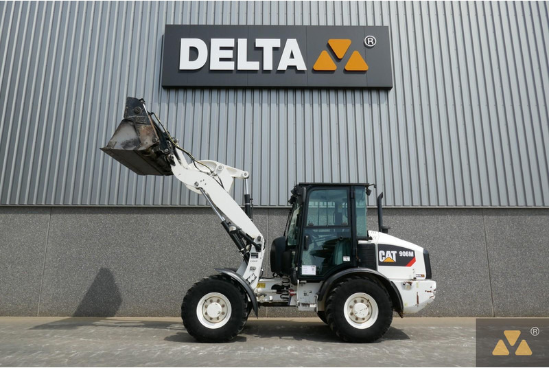 Wiellader Caterpillar 906M