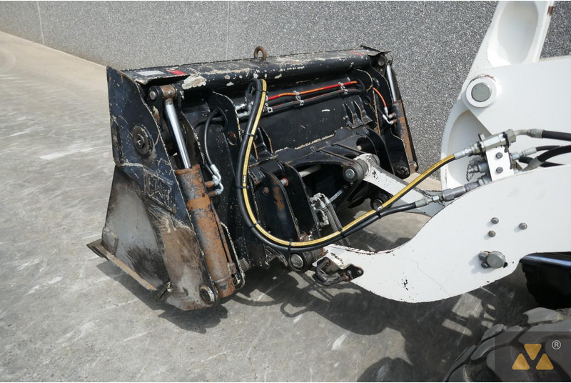 Wiellader Caterpillar 906M