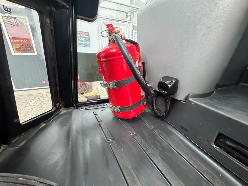 Wiellader Caterpillar 906M Cat 906M