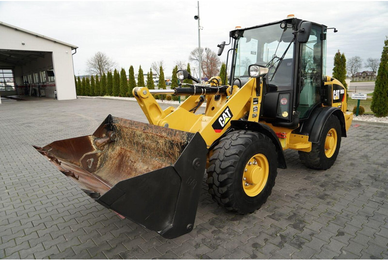 Wiellader Caterpillar 906M / ŁADOWARKA KOŁOWA / 2019 ROK / ŁYŻKA SZCZĘKOWA /