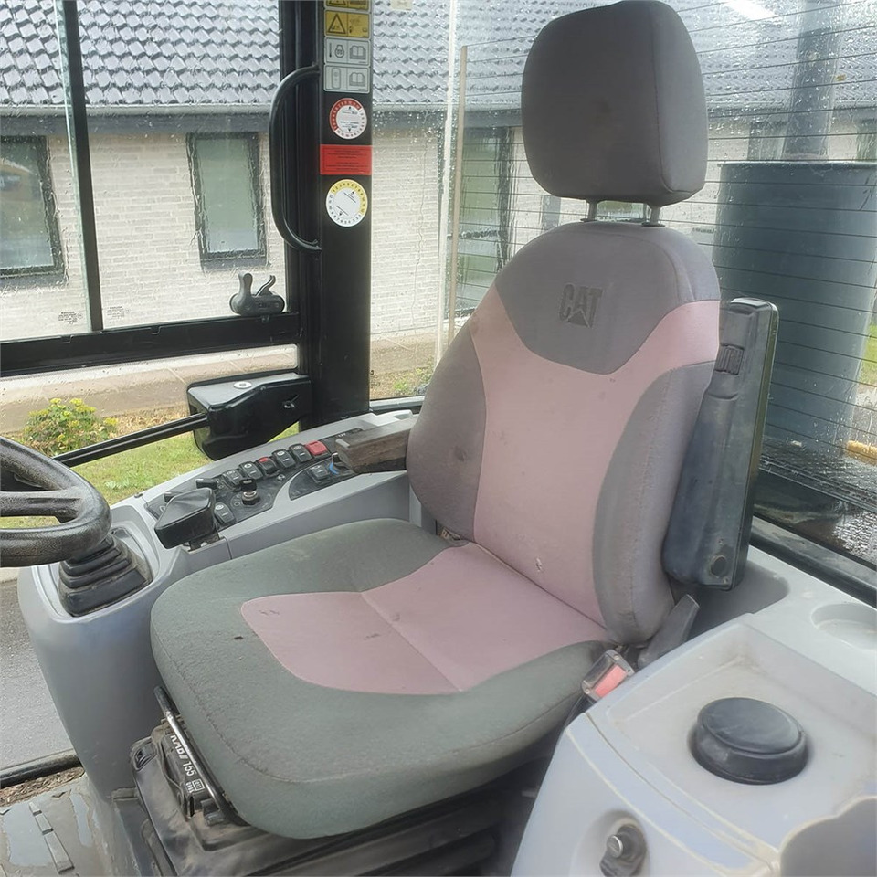 Wiellader Caterpillar 906 H2