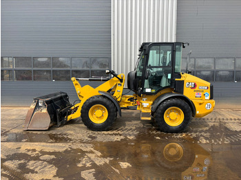 Wiellader Caterpillar 908M