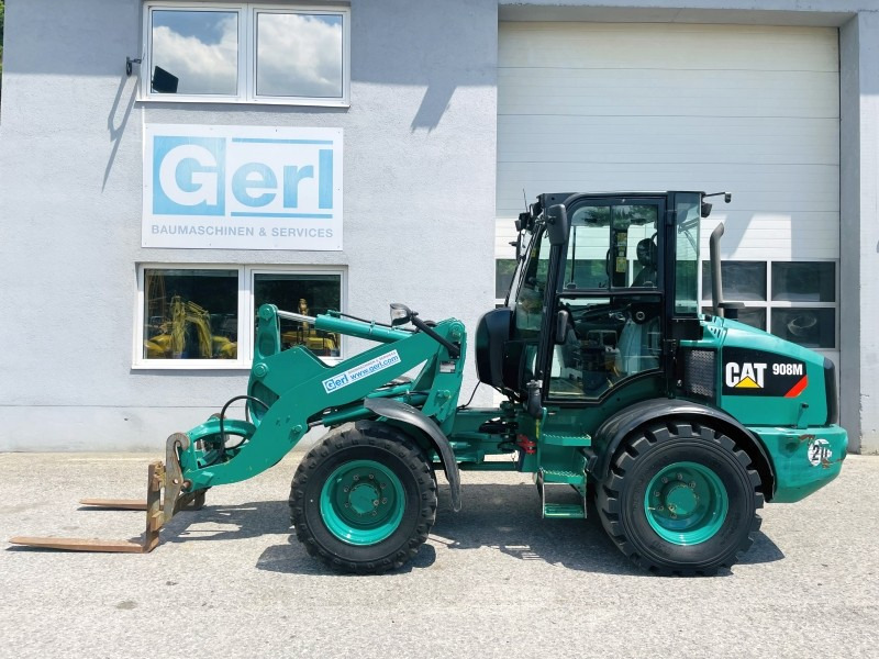 Wiellader Caterpillar 908M (3637)