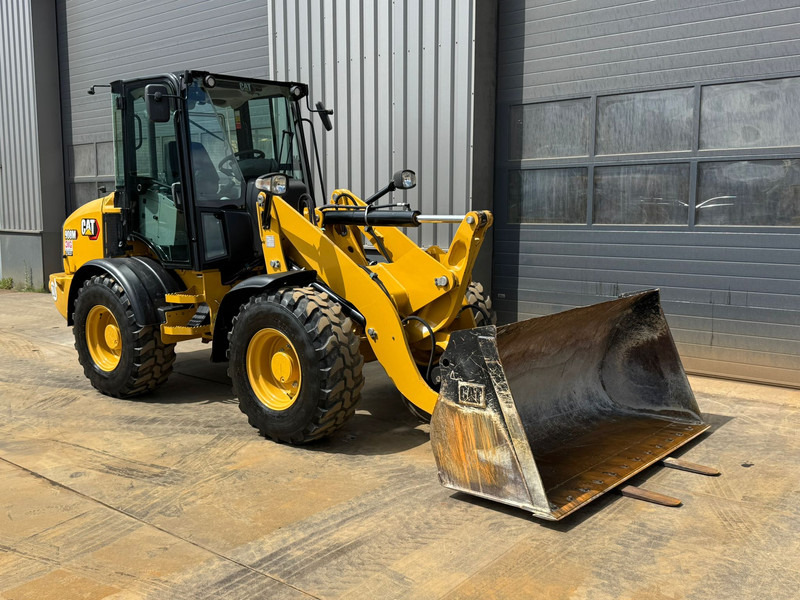 Wiellader Caterpillar 908M CE + EPA