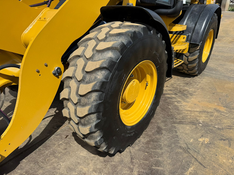 Wiellader Caterpillar 908M CE + EPA