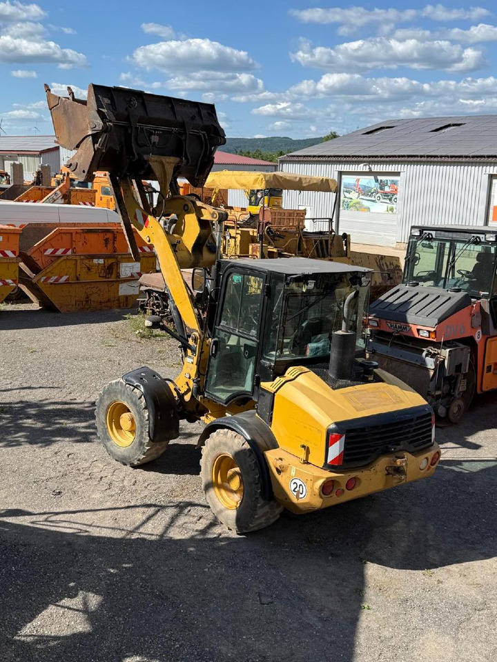 Wiellader Caterpillar 908 H 2 mal verfügbar