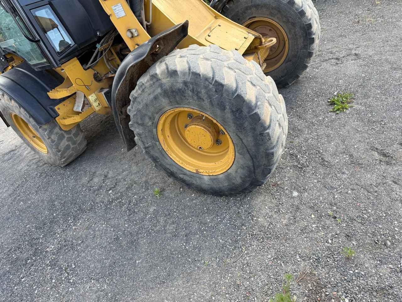 Wiellader Caterpillar 908 H 2 mal verfügbar