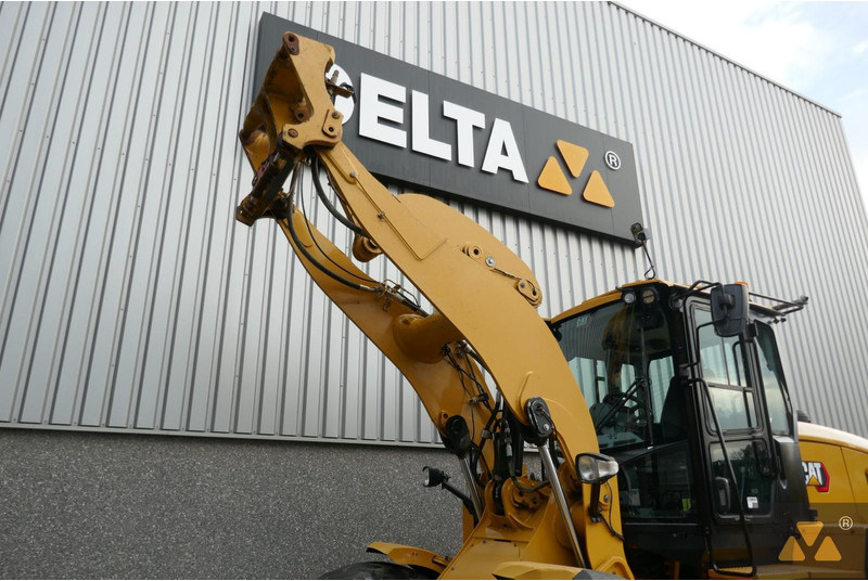Wiellader Caterpillar 926M