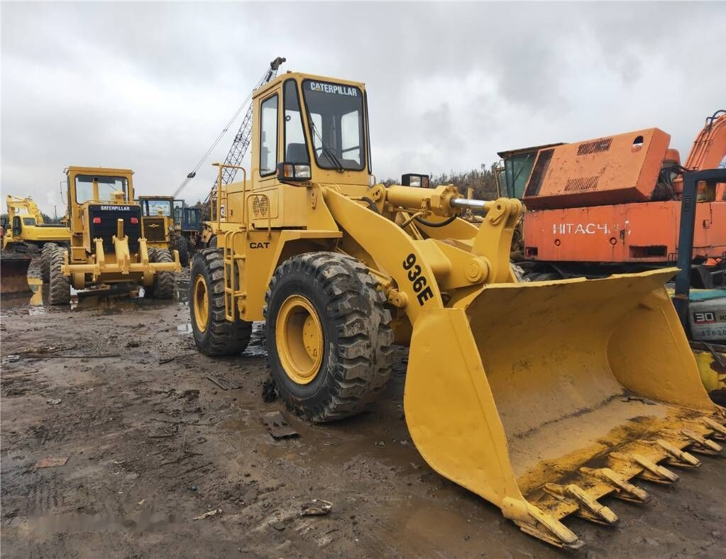 Wiellader Caterpillar 936E