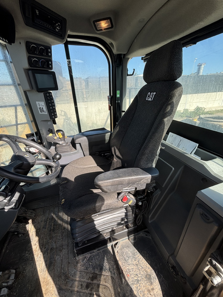 Wiellader Caterpillar 950M