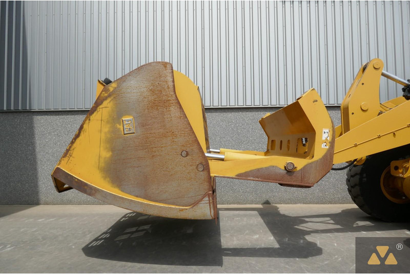 Wiellader Caterpillar 962M