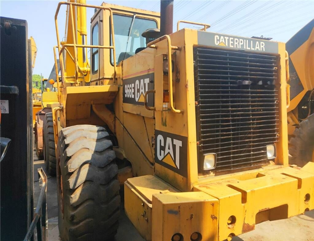 Wiellader Caterpillar 966E