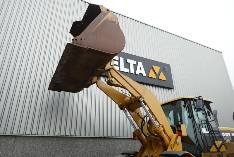 Wiellader Caterpillar 966H