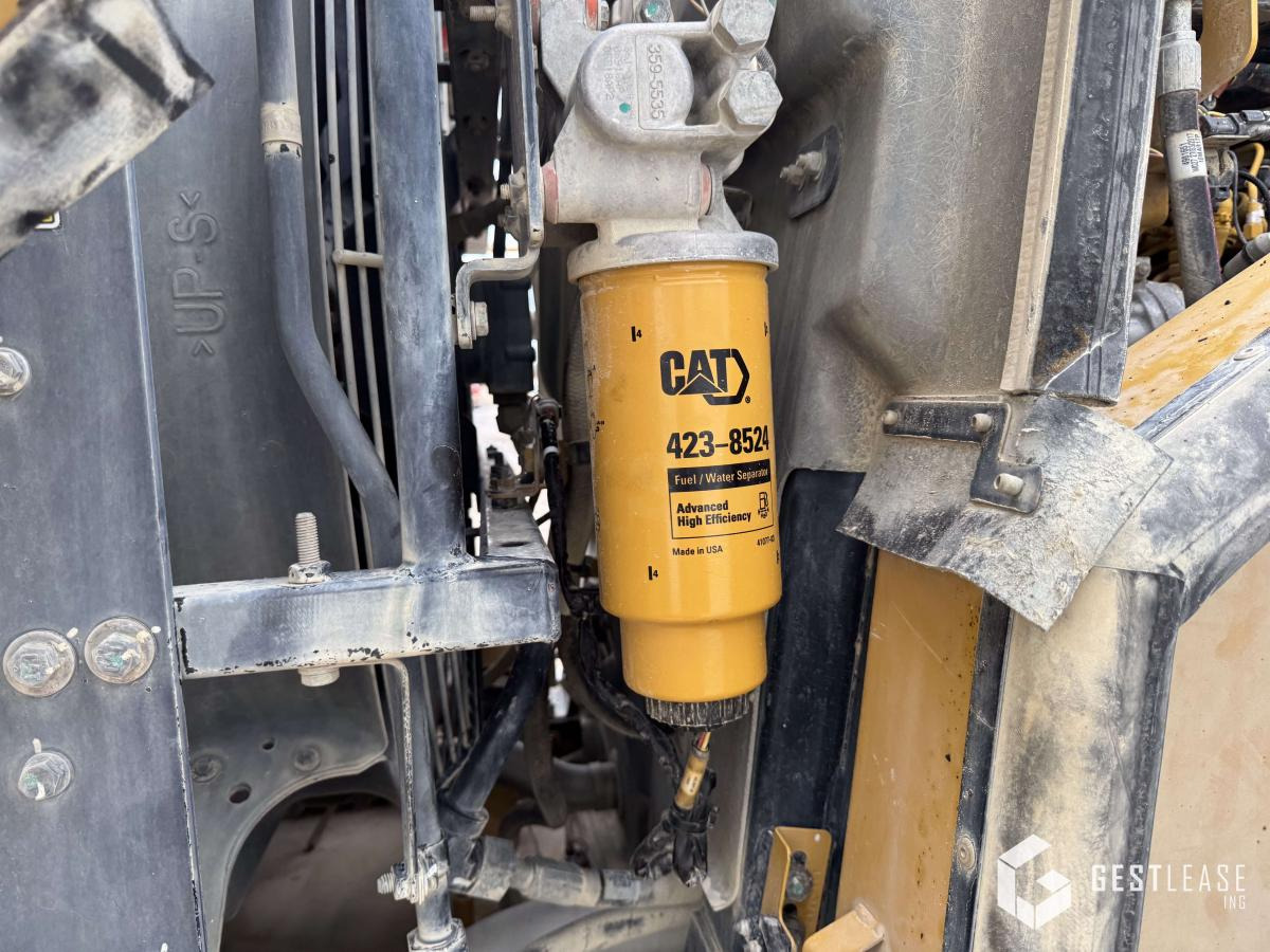 Wiellader Caterpillar 966M