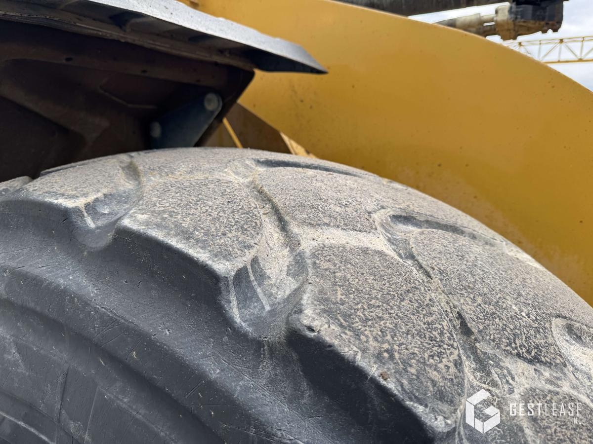 Wiellader Caterpillar 966M