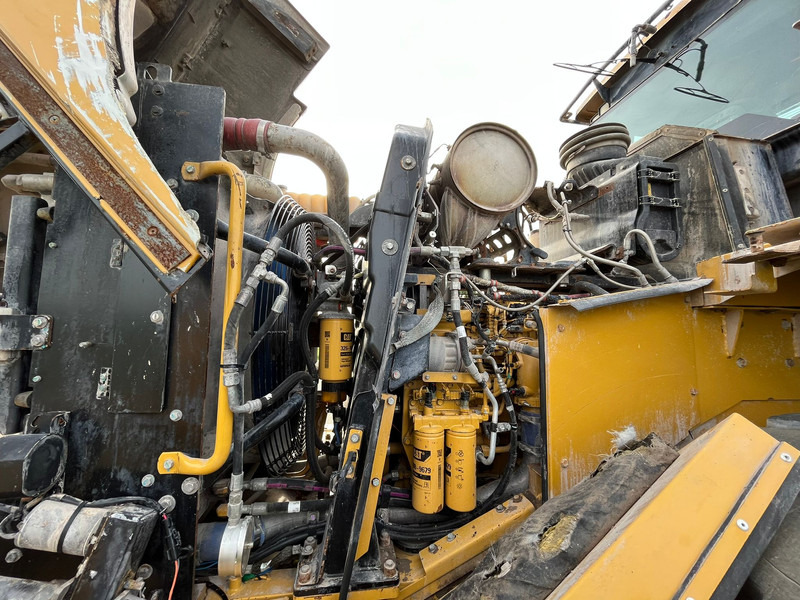 Wiellader Caterpillar 972K - Full Steering