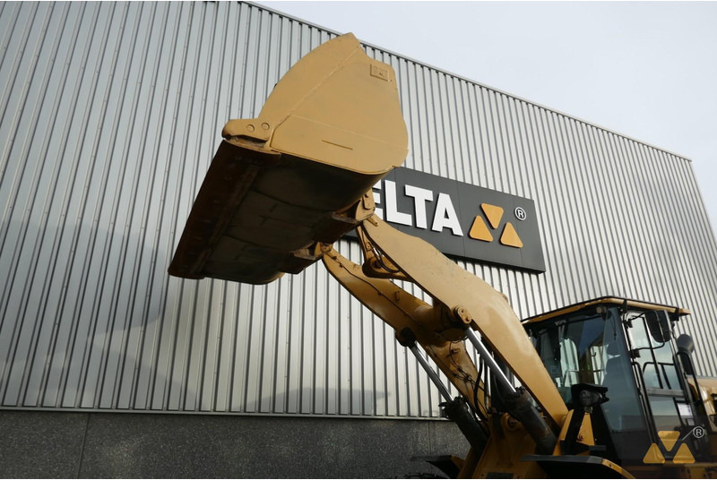 Wiellader Caterpillar 972M