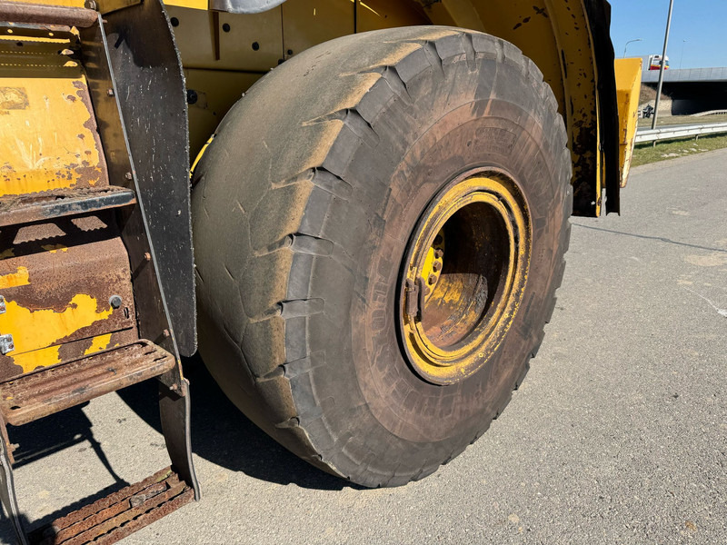 Wiellader Caterpillar 972M