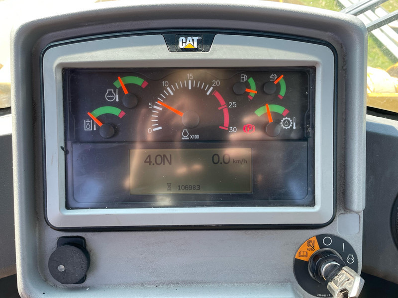 Wiellader Caterpillar 972M XE - CE / new tires / new bucket edge