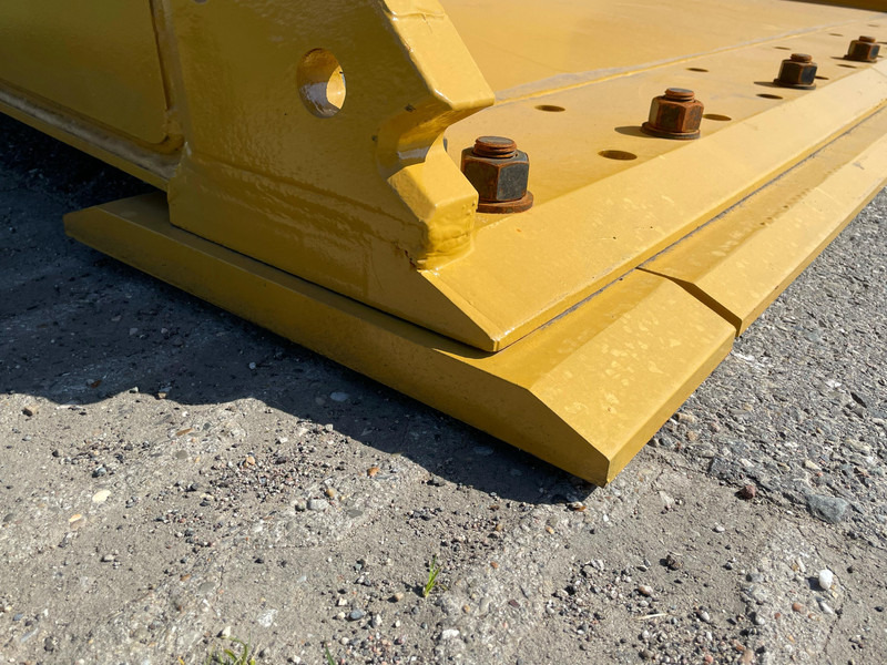 Wiellader Caterpillar 972M XE - CE / new tires / new bucket edge