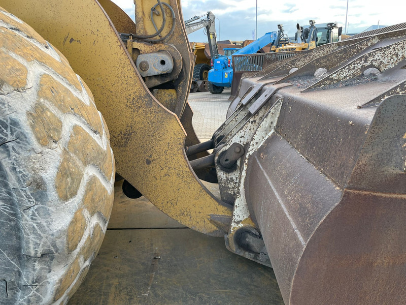 Wiellader Caterpillar 980K