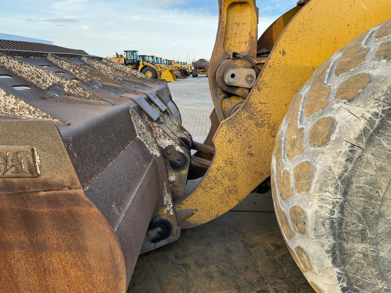 Wiellader Caterpillar 980K