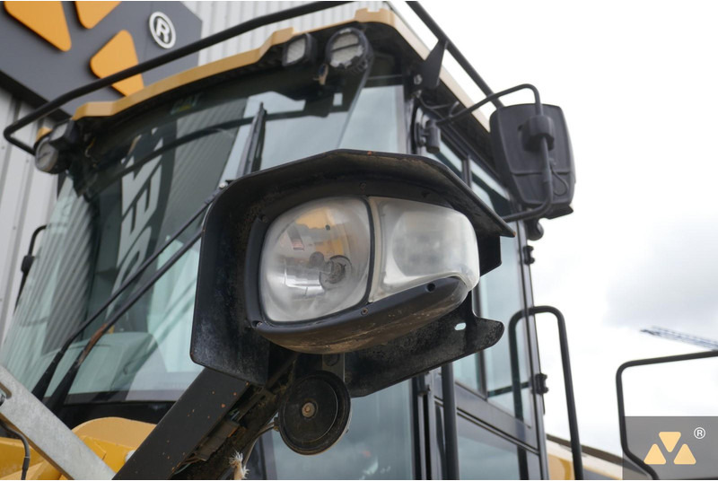 Wiellader Caterpillar 980M