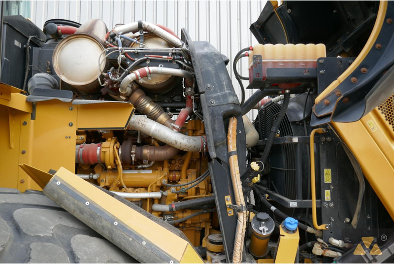 Wiellader Caterpillar 980M