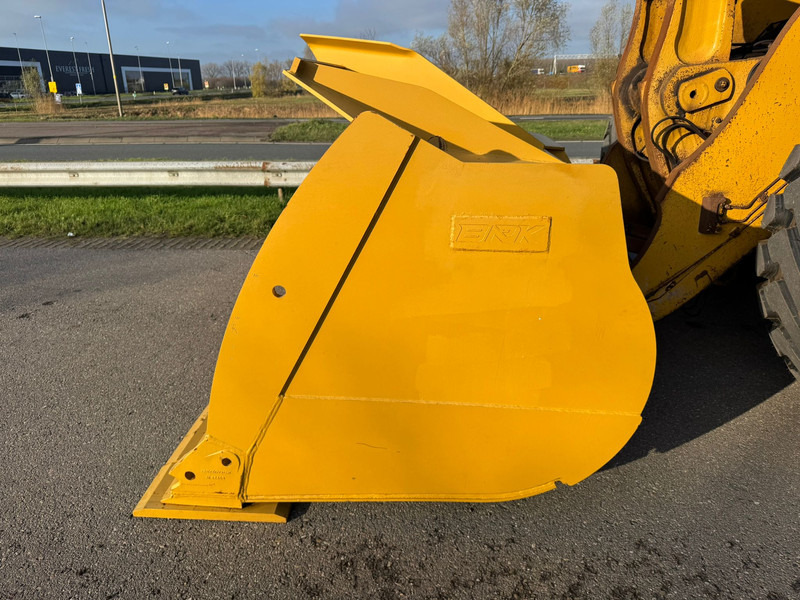 Wiellader Caterpillar 980M