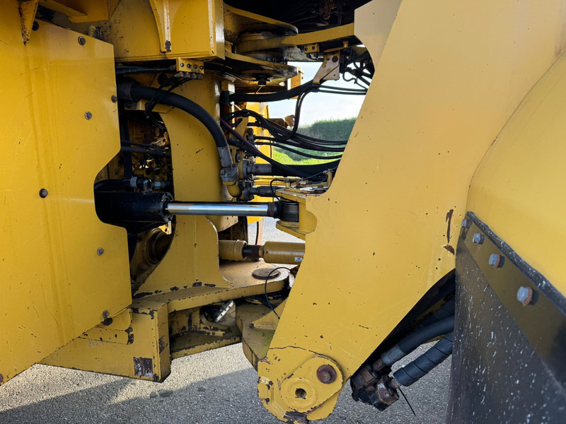Wiellader Caterpillar 980M