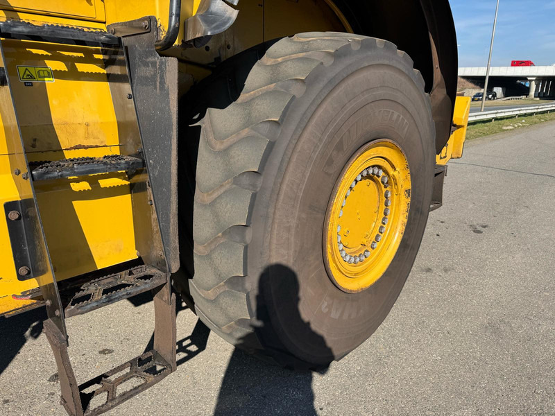 Wiellader Caterpillar 980M