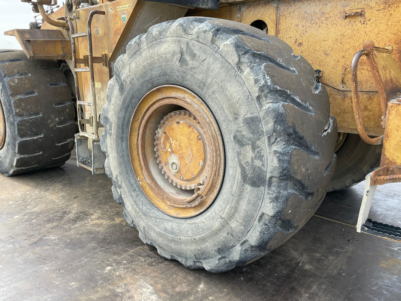 Wiellader Caterpillar 988B