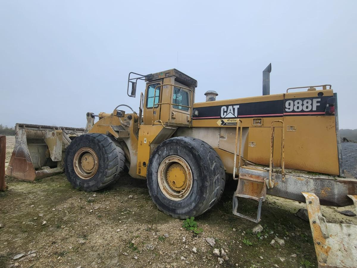 Wiellader Caterpillar 988F