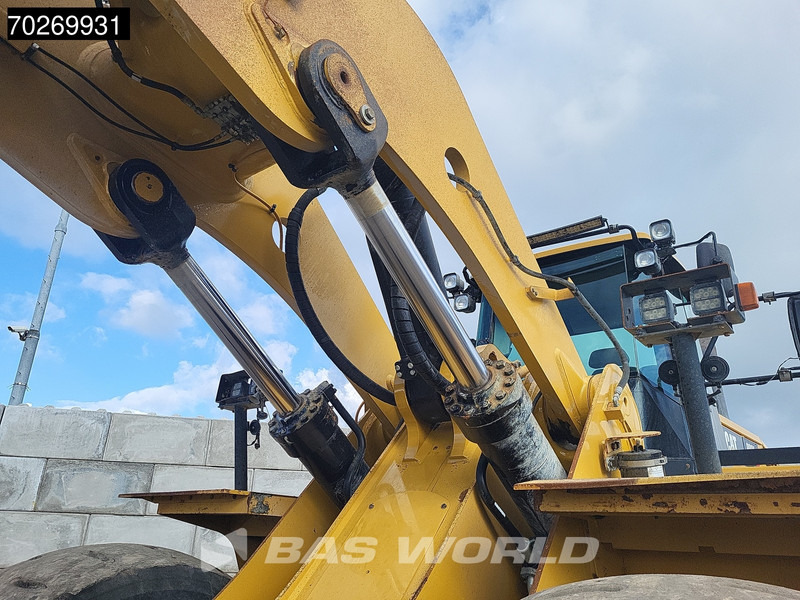 Wiellader Caterpillar 988 K