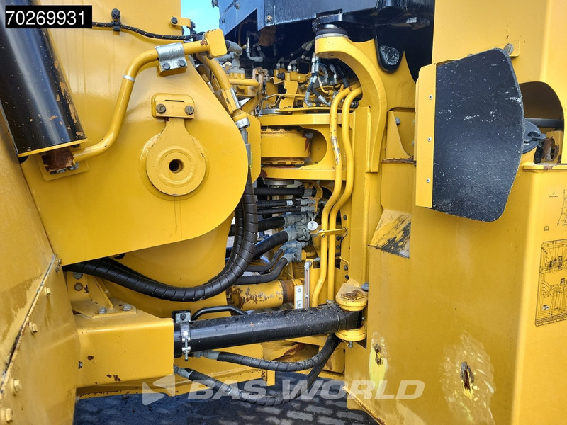 Wiellader Caterpillar 988 K